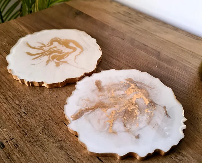 White and Brass Gold Marbled Coaster Set